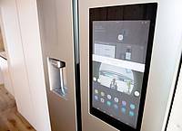 Die EU will vernetzt Geräte wie Kühlschränke besser vor Cyberangriffen schützen.
